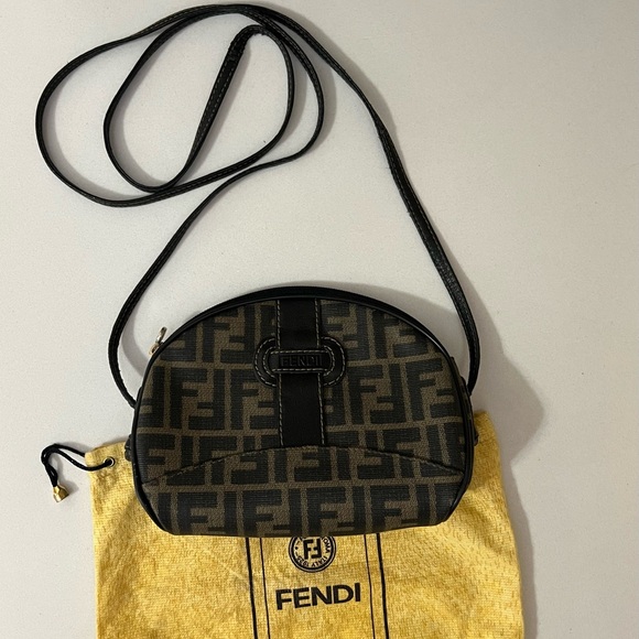 Vintage Fendi Zucca Mini Crossbody Clutch Bag - Picture 6 of 16